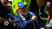 Beat Chest Diego Maradona GIF - Beat Chest Diego Maradona Liga Profesional De Fútbol De La Afa GIFs
