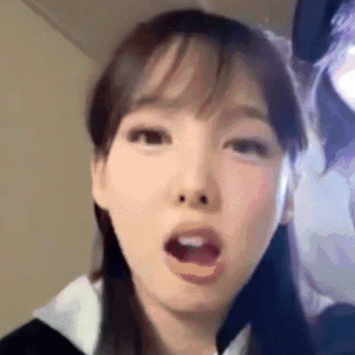 Nayeon Nayeon Scared GIF - Nayeon Nayeon Scared Scared - Discover & Share  GIFs