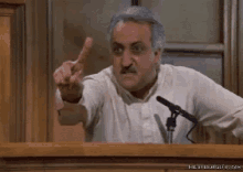 babu seinfeld finger wag