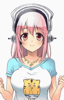Super Sonico Listening To Music GIF - Super Sonico Listening To Music Bounce GIFs