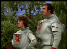 Jim Nabors Ruth Buzzi GIF - Jim Nabors Ruth Buzzi The Lost Saucer GIFs