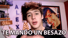 Alex Casas Te Mando Un Beso GIF - Alex Casas Te Mando Un Beso Mandando Besos GIFs