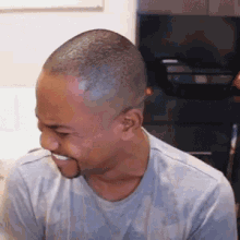 Alonzo Lerone Trying Not To Laugh GIF - Alonzo Lerone Trying Not To Laugh Lol GIFs