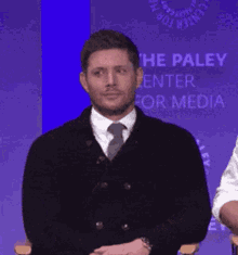 Jensen Ackles Jensen Ackles Hold On What GIF - Jensen Ackles Jensen Ackles Hold On What Hold On What GIFs