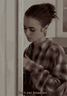 Lily Collins To The Bone GIF - Lily Collins To The Bone Breakfast GIFs