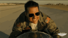 need for speed smile tom cruise driving need for speed smile tom cruise driving