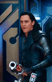 Loki Tom Hiddleston GIF - Loki Tom Hiddleston Thor Ragnarok GIFs