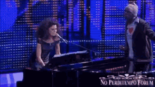 Zelig Cuneo Alicia Keys GIF - Zelig Cuneo Alicia Keys Paolacortellesi GIFs