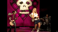 Avril Lavigne Playing Guitar GIF - Avril Lavigne Playing Guitar Singing GIFs