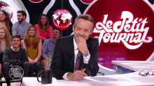 rire le petit journal yann barthes