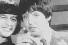 The Beatles Paul Mccartney GIF - The Beatles Paul Mccartney Ringo Starr GIFs