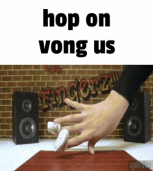 hop on hop on vong us vong us among us